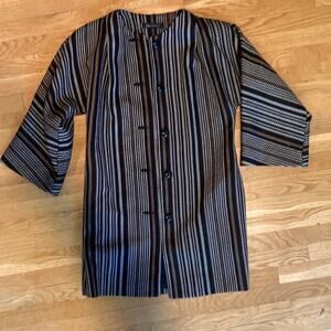 AK Anne Klein Houndstooth Fall colors kimono jacket / Shacket, Wide sleeves.